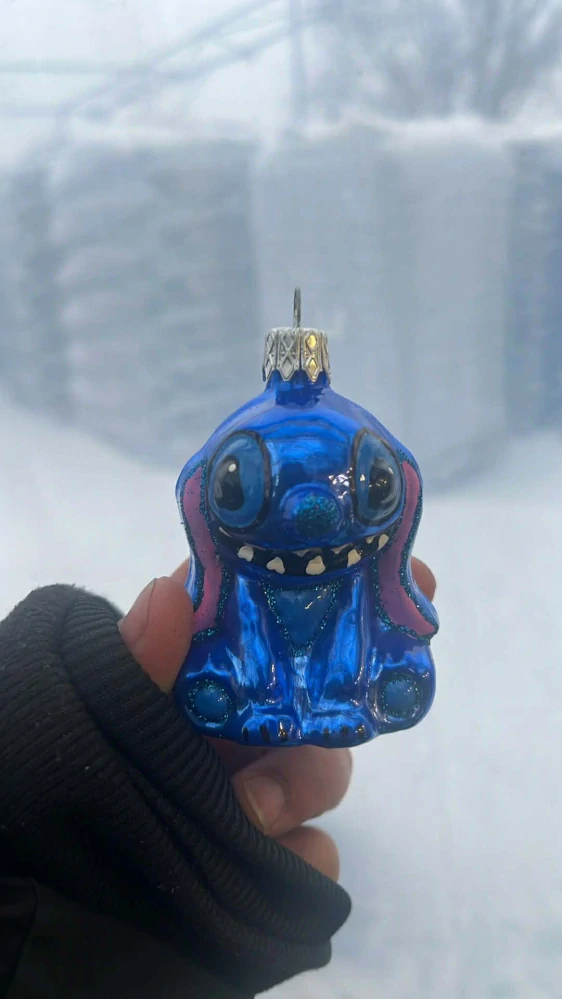 Vánoční baňka skleněná - Stitch modrý