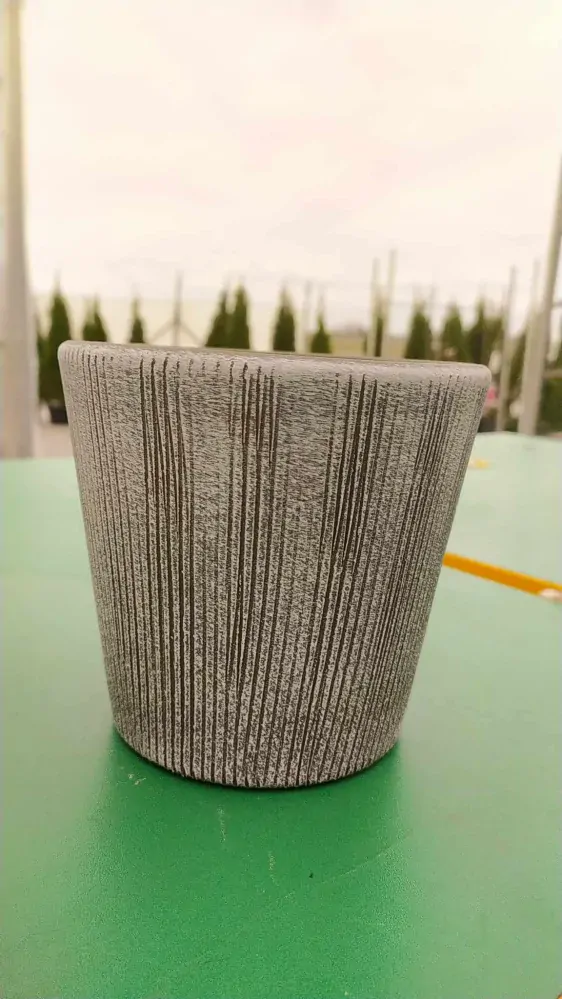 Keramický květináč 12cm