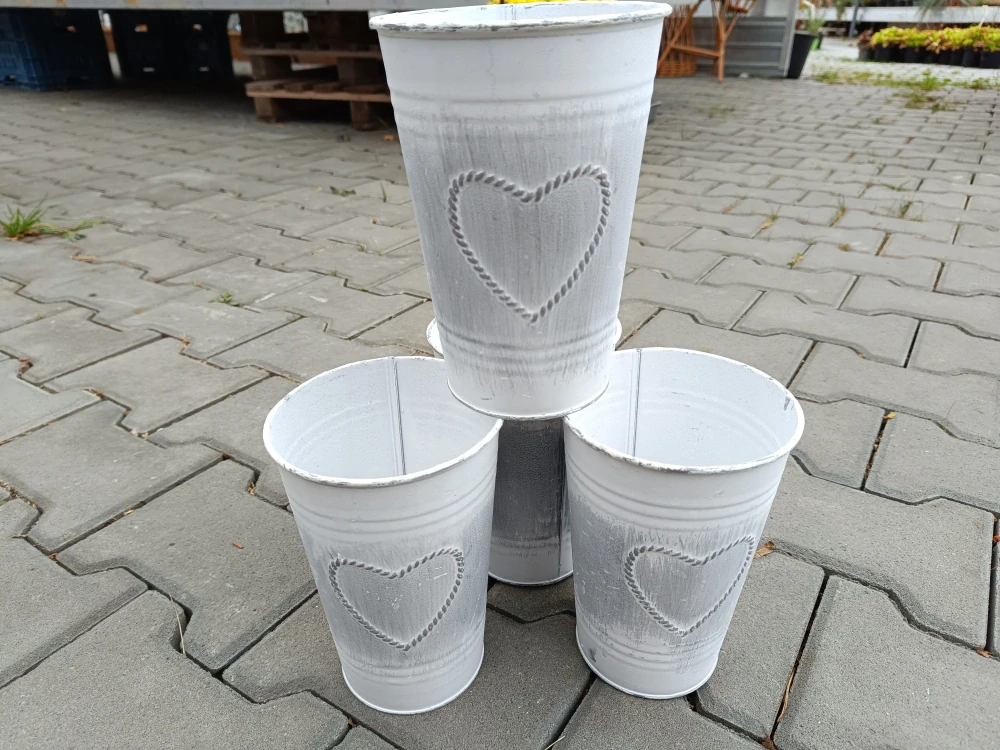 Obal na květináč plech srdce 13cm kulatý vysoký