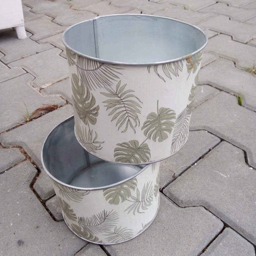 Obal na květináč plech 15cm kulatý list rovný