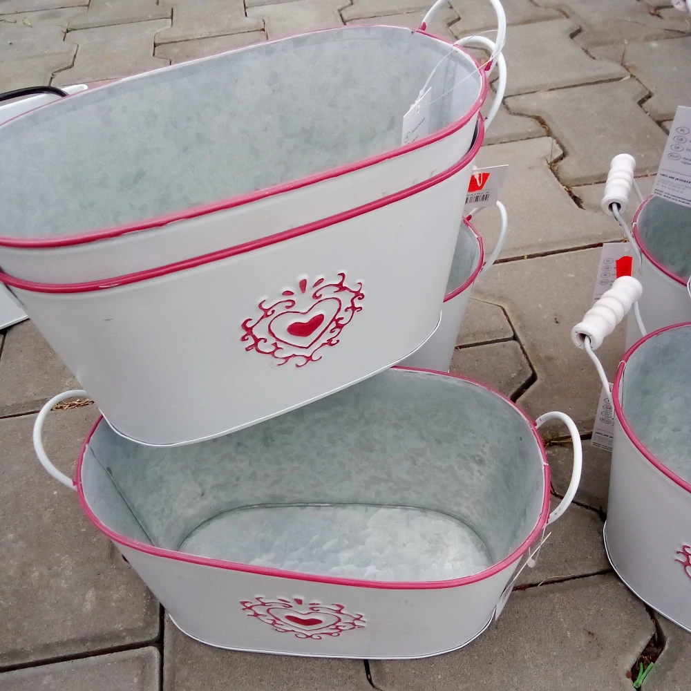 Dekorativní kyblík - plech 24cm - ovál srdce