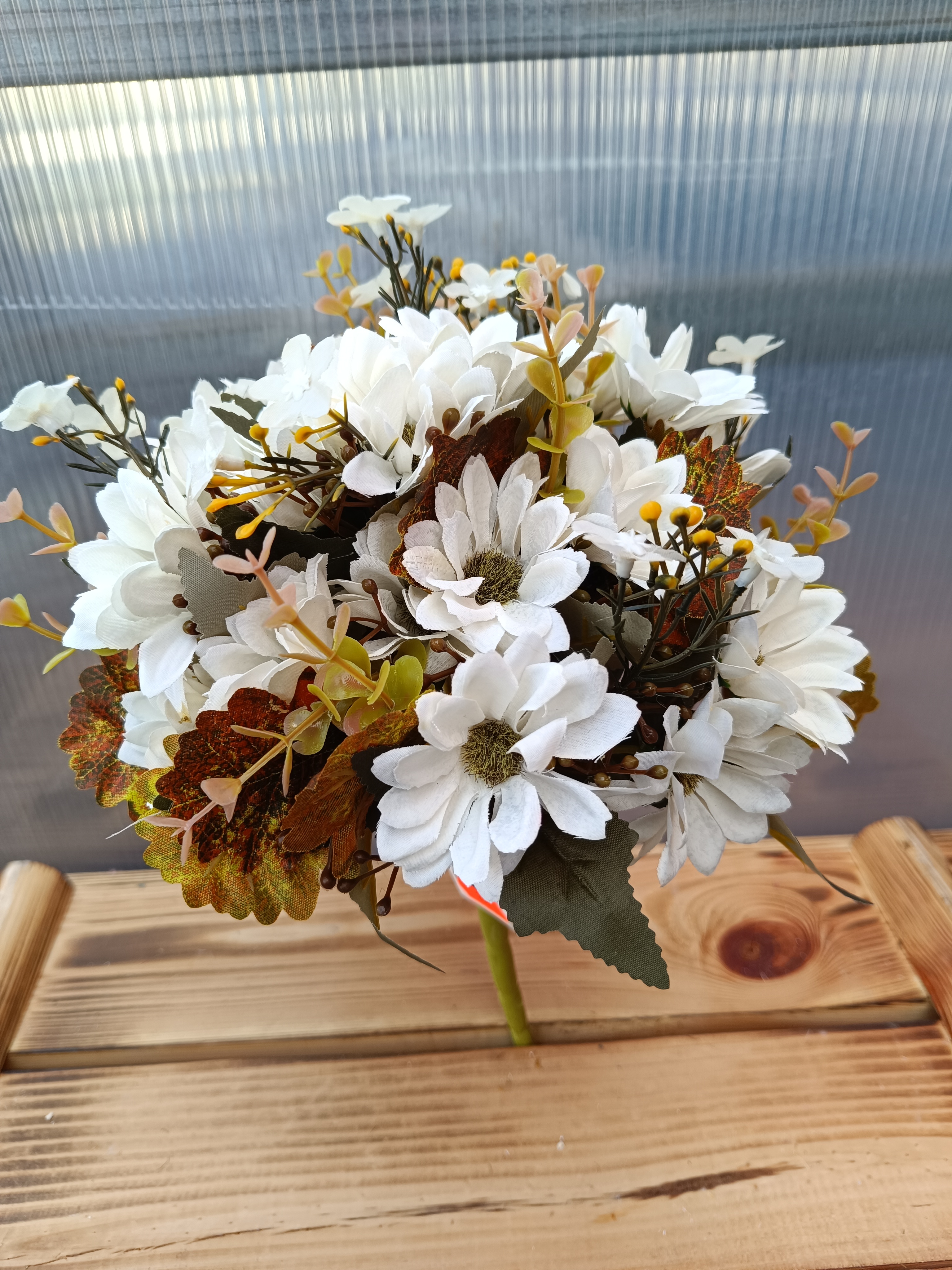 Kytice plastová 32cm bílá