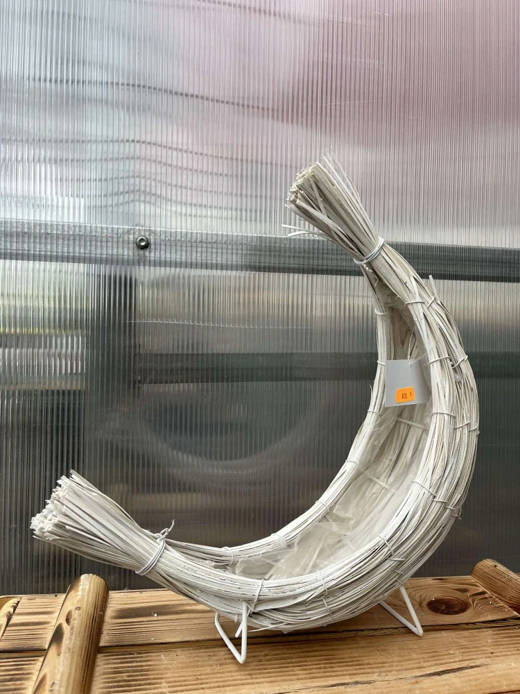 Dřevěná dekorační kolébka bílá 37x13cm