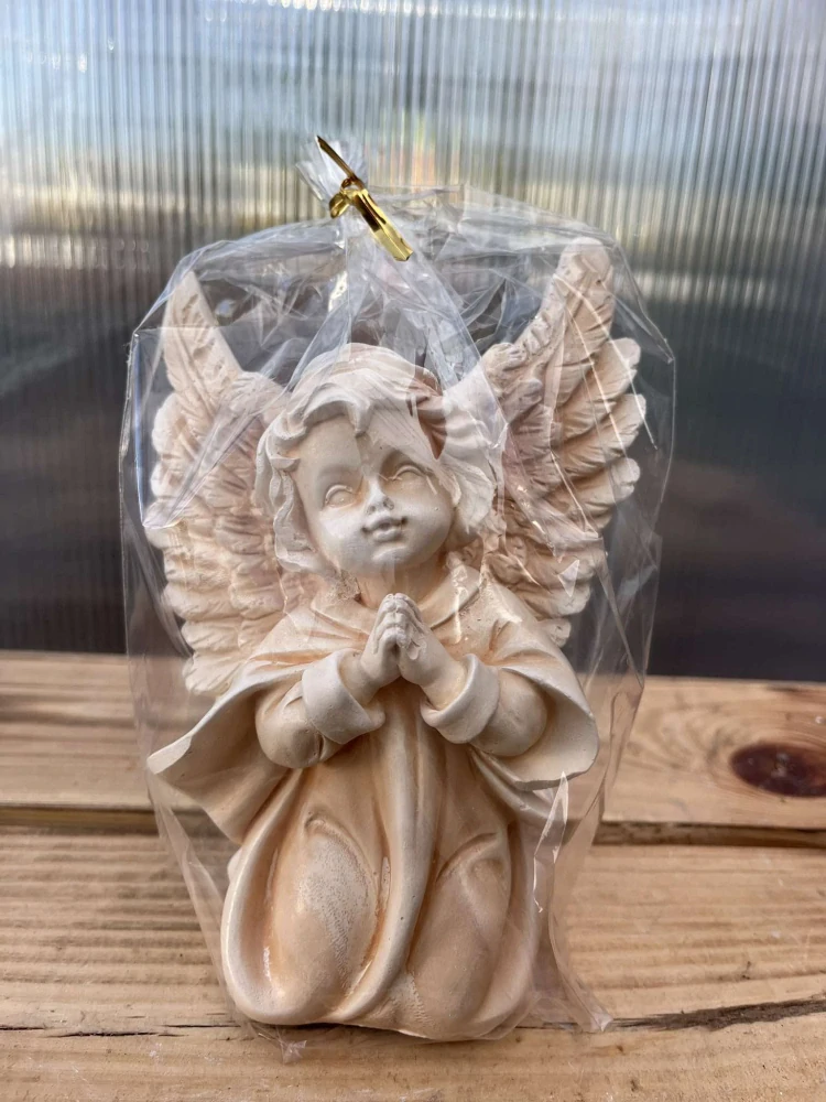 Andělíček - sádrová figurka v. 17cm krémová