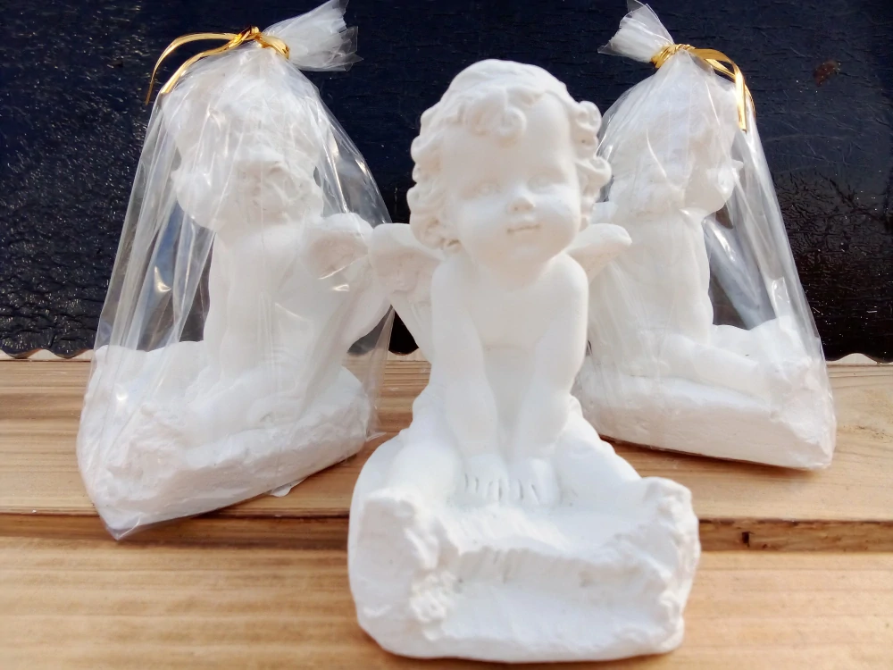 Andělíček - sádrová figurka v.8cm bílá
