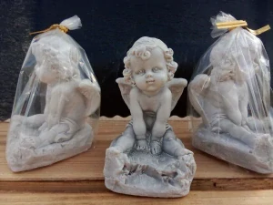Andělíček - sádrová figurka v.8cm šedá