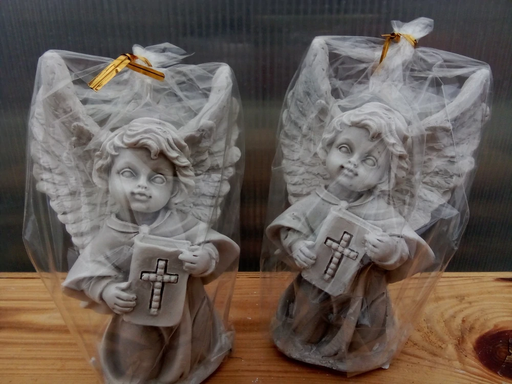 Andělíček - sádrová figurka v.14cm šedá
