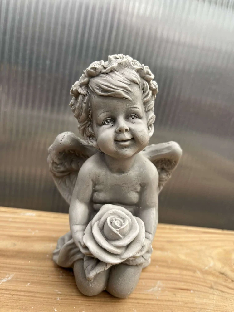 Andělíček - sádrová figurka v.13cm šedá