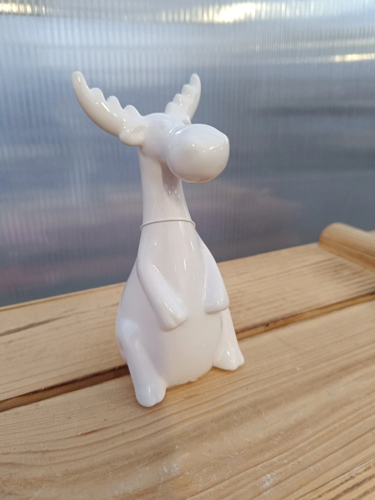 Keramická figurka - sob stojící bílý - 14cm