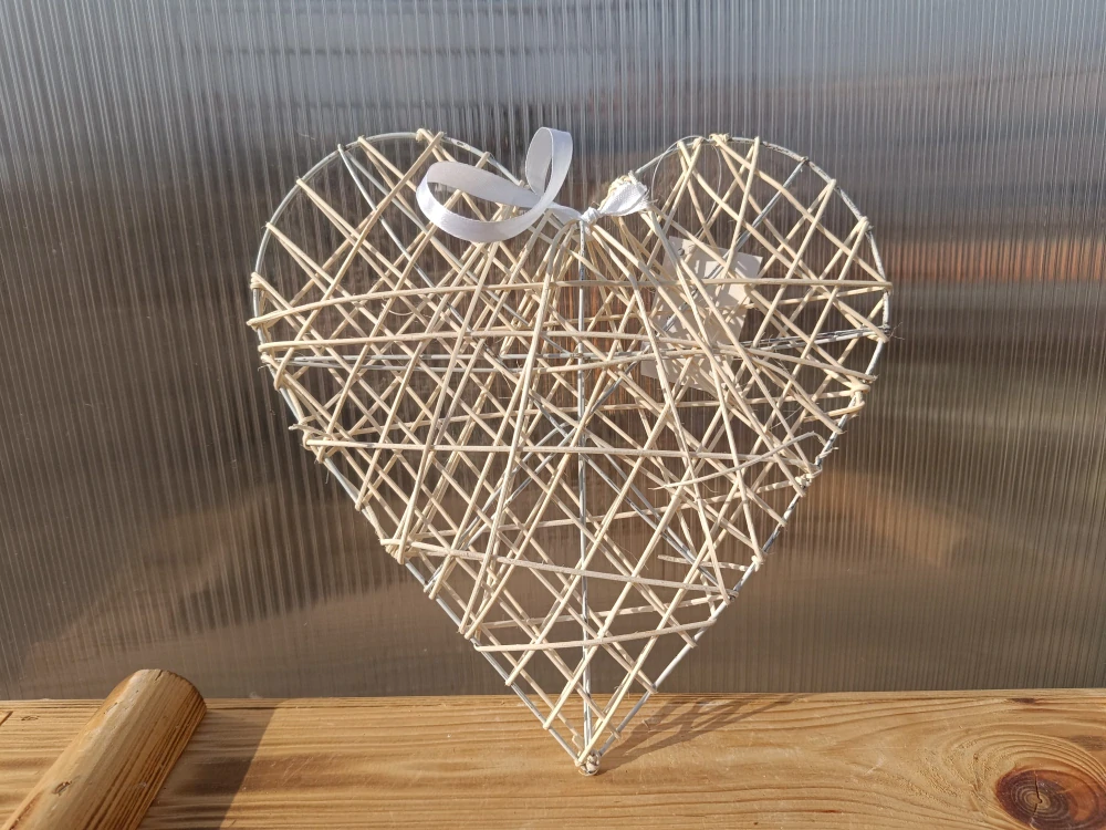 Dekorace srdce pletené 25cm