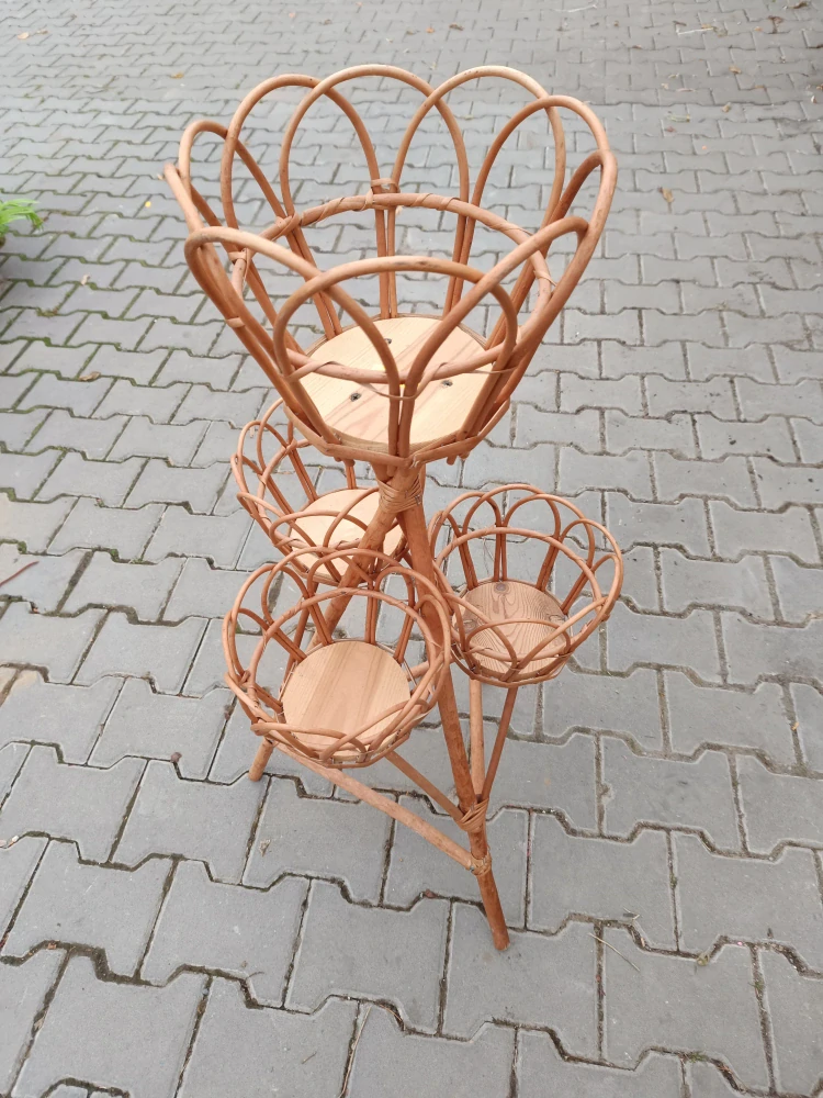 Stojan na 4 květináče 42x45cm