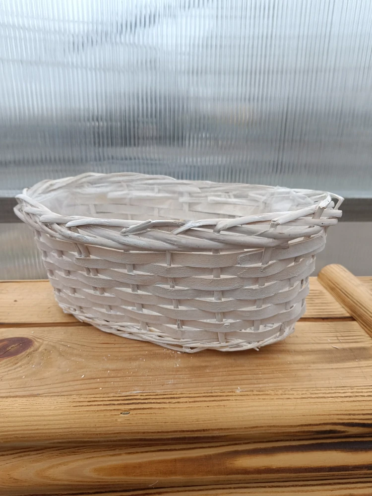 Proutěný květináč bílý 28x16x12cm