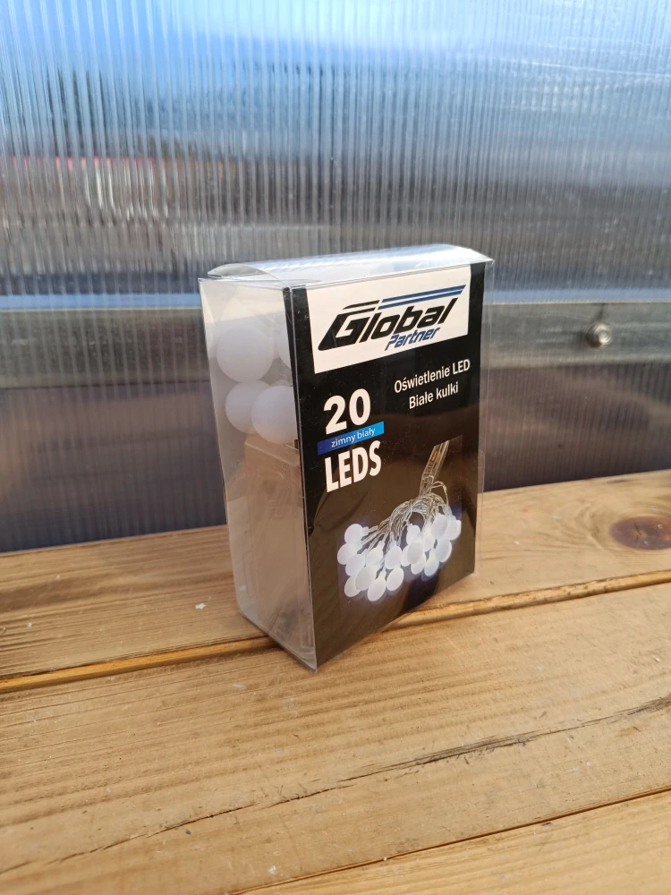 LED osvětlení - bílé kuličky- 20kuliček