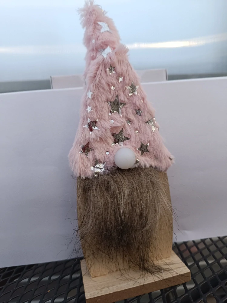 Dřevěný skřítek na baterky růžový s hvězdou- 25cm
