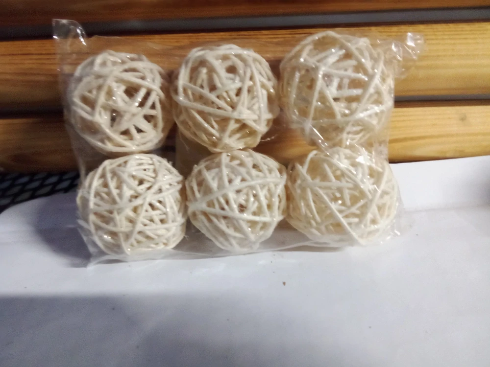 Dekorace koule krémová 4cm balení 6 ks
