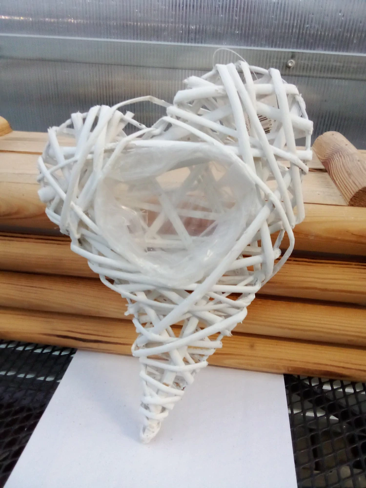 Ratan ve tvaru srdce 30cm
