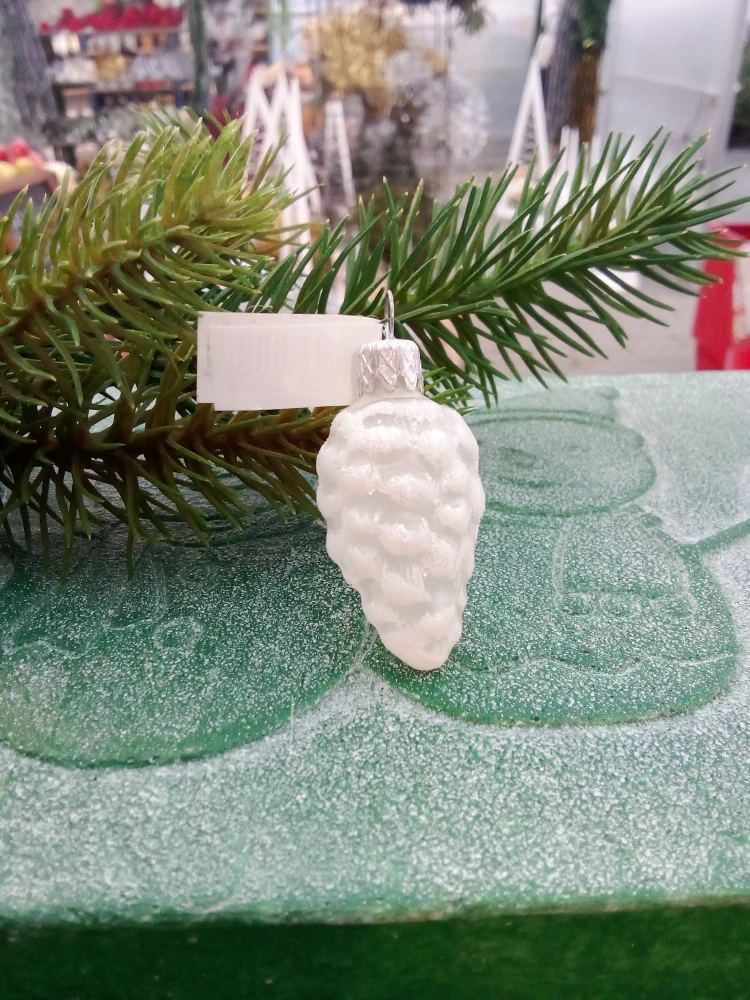 Vánoční baňka skleněná šiška bílá 5cm