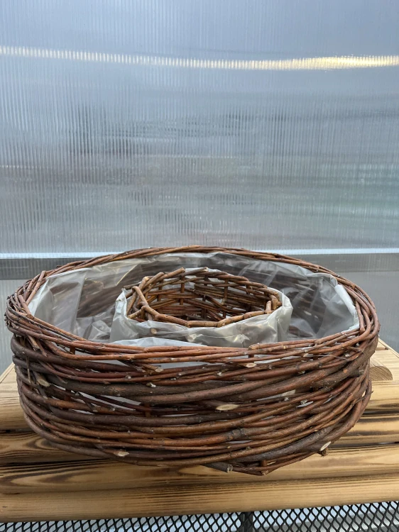 Dekorační truhlík proutěný 43x12(díra 21cm)