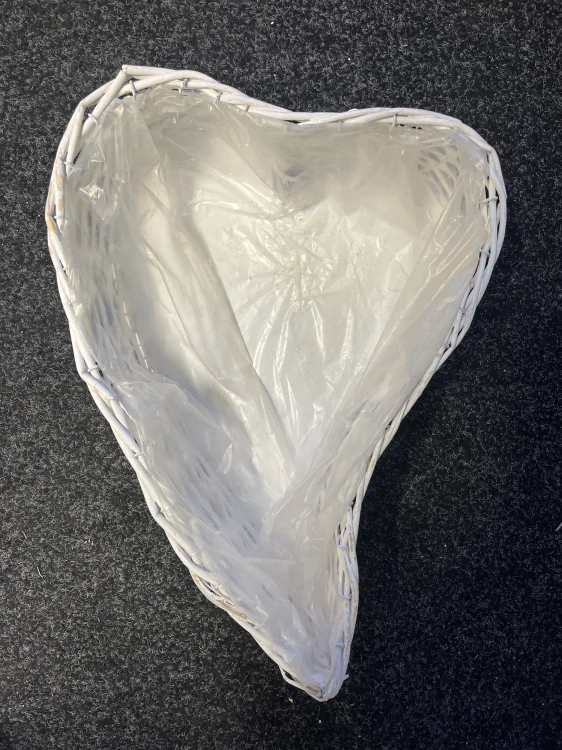 Ratanové srdce bílé 46x9cm 2