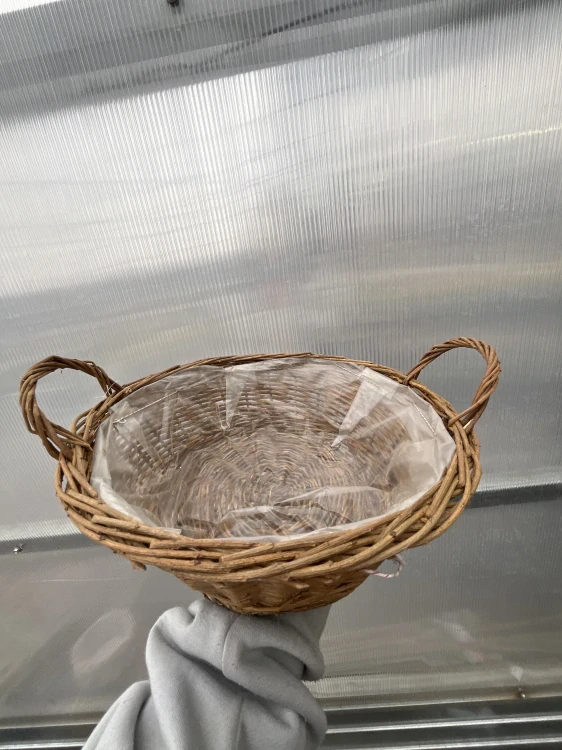 Proutěný košík s uchem přirodní 30x16cm