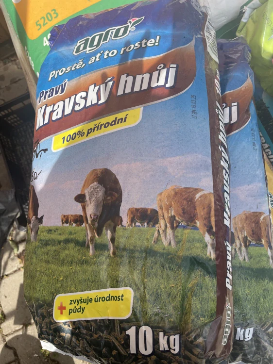 AGRO Pravý kravský hnůj 10 kg