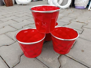 Obal na květináč plech červený 12cm kulatý se vzorem