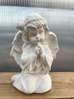 Andělíček - sádrová figurka v.17cm bílá