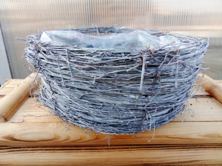Proutěný košík šedý 29x12cm
