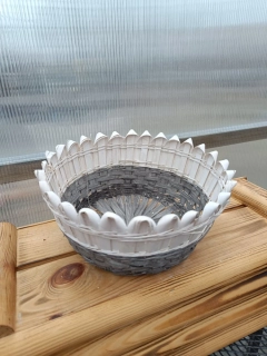 Proutěná mísa bílo-šedá 27x11cm