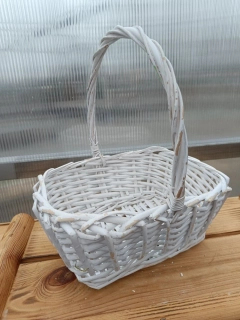 Proutěný košík bílý 25x19x28cm
