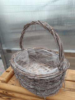 Proutěný košík - bílý 33x27x30cm