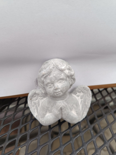Andělíček - sádrová figurka v.6.5cm šedá 