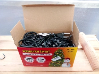LED Vánoční řetěz 22m 300LED žluté