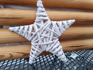 Proutěná hvězda bílá 16cm
