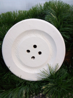 Dekorační knoflík dřevěný bílý 20cm