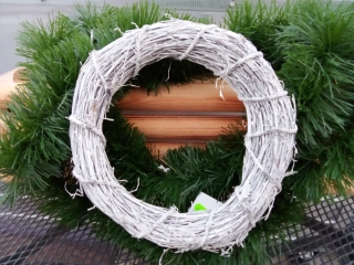 Věnec z březových větví 27cm