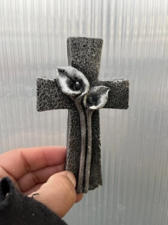 Kříž s růži stříbrný 11x6.5cm