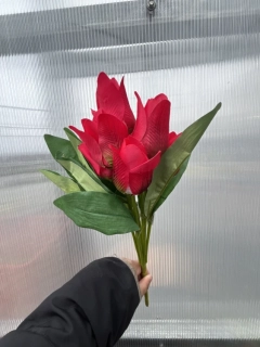Uměla kytice tulipány červené 40cm 3