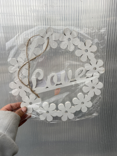 Koule s nápisem Love k zavěšení 25cm